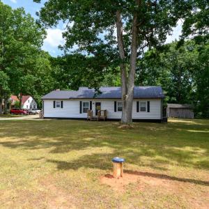 Photo #25 of 1020 Mohawk Road, Long Island, VA 0.8 acres