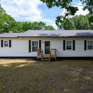 Photo #1 of 1020 Mohawk Road, Long Island, VA 0.8 acres