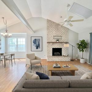 Virtually staged great room