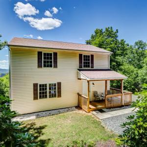 Photo #1 of 585 Cresthill Road, Lynchburg, VA 6.1 acres