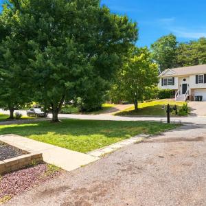 Photo #27 of 341 Blackhawke Drive, Lynchburg, VA 0.2 acres