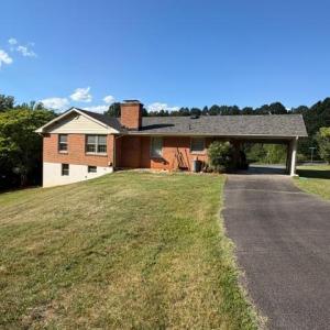 Photo #2 of 103 Idlebrook Drive, Madison Heights, VA 0.8 acres