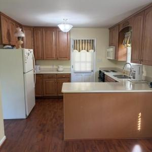 Photo #5 of 103 Idlebrook Drive, Madison Heights, VA 0.8 acres