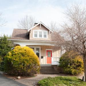Photo #2 of 3408 Memorial Avenue, Lynchburg, VA 0.2 acres