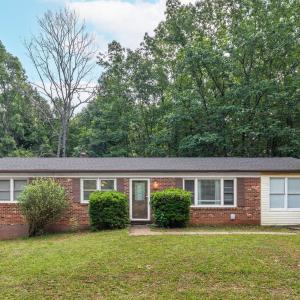 969 Hawkins Road Evington, VA 24550
