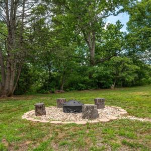 Photo #39 of 11767 James River Road, Shipman, VA 1.3 acres