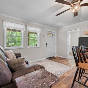 Photo #12 of 11767 James River Road, Shipman, VA 1.3 acres