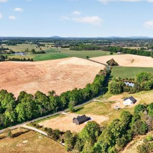 Photo #44 of 9041 Stonewall Road, Appomattox, VA 2.2 acres