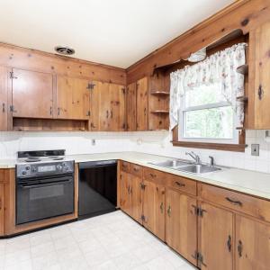 Photo #13 of 1216 Cedar Hill Drive, Lynchburg, VA 0.5 acres