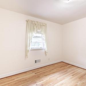 Photo #19 of 1216 Cedar Hill Drive, Lynchburg, VA 0.5 acres