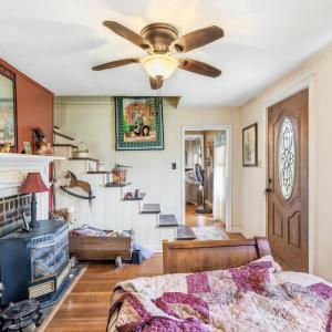 Photo #5 of 378 Five Forks Road, Monroe, VA 0.8 acres