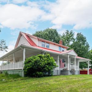 Photo #2 of 1560 Quarles Road, Thaxton, VA 3.2 acres