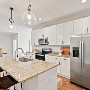 Photo #6 of 1300 Stoney Ridge Boulevard, Forest, VA