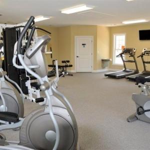 Photo #38 of 1300 Stoney Ridge Boulevard, Forest, VA