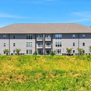 Photo #36 of 1300 Stoney Ridge Boulevard, Forest, VA