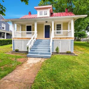Photo #2 of 313 Euclid Avenue, Lynchburg, VA 0.2 acres