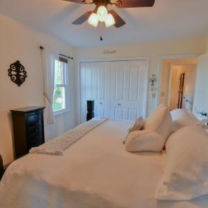 Photo #41 of 6481 Stewartsville Road, Moneta, VA 4.8 acres