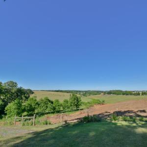 Photo #18 of 6481 Stewartsville Road, Moneta, VA 4.8 acres