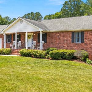 Photo #38 of 419 Holly Hills Drive, Altavista, VA 0.7 acres