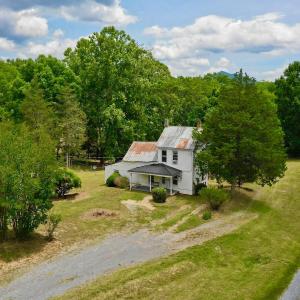 Photo #4 of 1098 Clear Springs Rd, Montvale, VA 0.7 acres