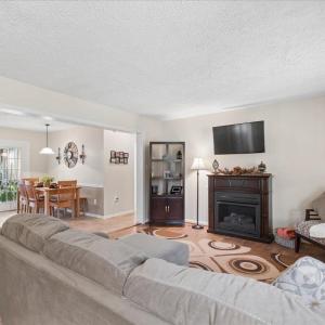 Photo #6 of 11188 Dickerson Mill Road, Moneta, VA 1.3 acres