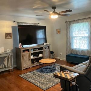 Photo #2 of 539 Missimer Lane, Vinton, VA 0.2 acres