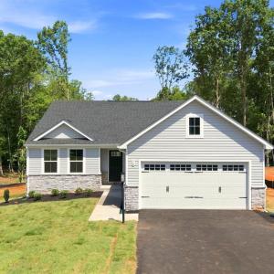 Photo #1 of 76 Overlook Drive, Lynchburg, VA 1.5 acres
