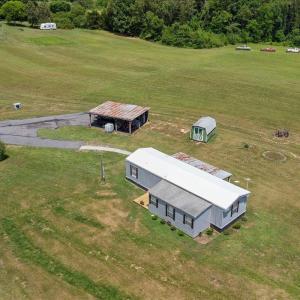 Photo #35 of 1606 Mt Calvary Road, Brookneal, VA 16.3 acres