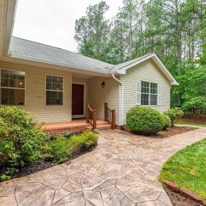 Photo #4 of 330 Hiley Terrace, Lynchburg, VA 1.9 acres