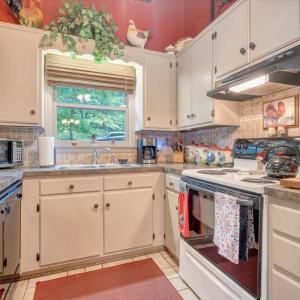 Photo #21 of 1842 Thomasson Lane, Goodview, VA 1.1 acres