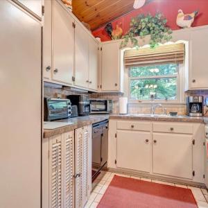Photo #22 of 1842 Thomasson Lane, Goodview, VA 1.1 acres