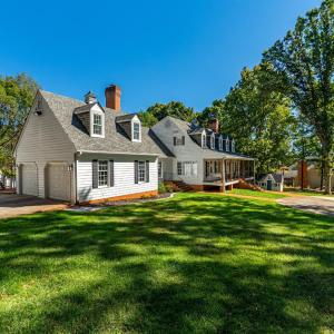 Photo #1 of 207 Fox Runn Dr, Lynchburg, VA 2.3 acres
