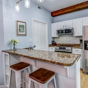 Photo #9 of 740 Laurelwood, Wintergreen, VA 0.1 acres