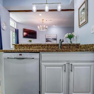 Photo #17 of 740 Laurelwood, Wintergreen, VA 0.1 acres
