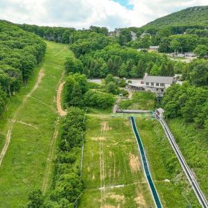 Photo #63 of 740 Laurelwood, Wintergreen, VA 0.1 acres