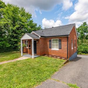 Photo #2 of 3498 Powhatan Street, Lynchburg, VA 0.3 acres