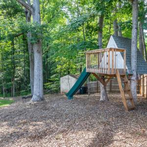 Photo #53 of 5104 Wedgewood Road, Lynchburg, VA 0.5 acres