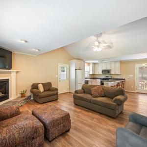 Photo #3 of 50 Laurel Lane, Lynchburg, VA 0.6 acres