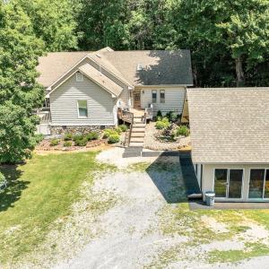 Photo #4 of 1361 Hurricane Creek Road, Big Island, VA 22.3 acres