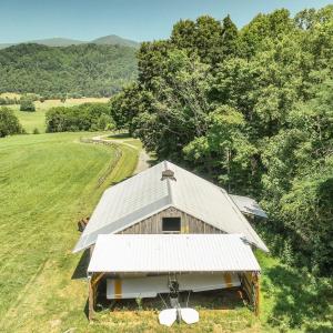Photo #9 of 1361 Hurricane Creek Road, Big Island, VA 22.3 acres