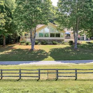 Photo #5 of 1361 Hurricane Creek Road, Big Island, VA 22.3 acres
