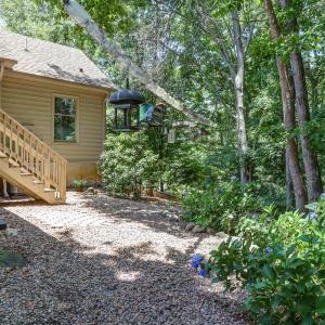 Photo #17 of 1361 Hurricane Creek Road, Big Island, VA 22.3 acres