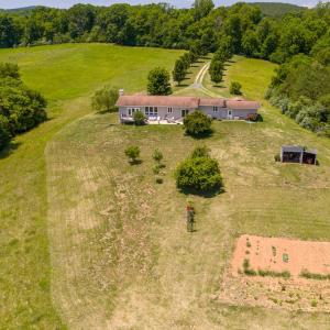 Photo #15 of 459 Iron Ridge Lane, Lynchburg, VA 45.2 acres