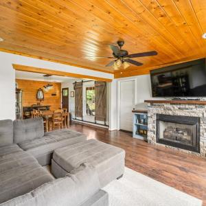 Photo #13 of 1361 Homeplace Rd, Rustburg, VA 23.3 acres