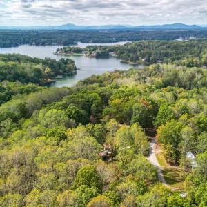Photo #27 of 105 Whisperridge Ct, Moneta, VA 2.8 acres