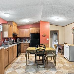 Photo #8 of 105 Whisperridge Ct, Moneta, VA 2.8 acres