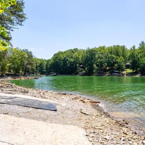 Photo #31 of 105 Whisperridge Ct, Moneta, VA 2.8 acres