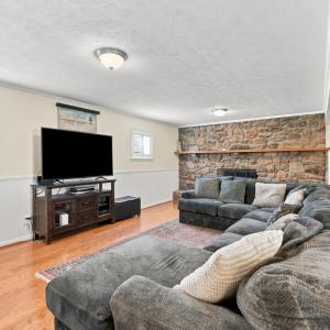 Photo #41 of 1139 Moreview Drive, Lynchburg, VA 0.4 acres