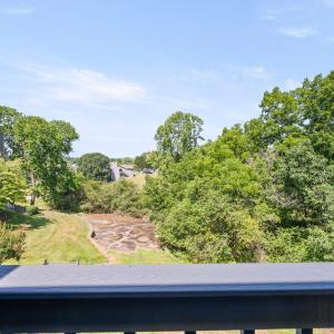 Photo #23 of 1321 Twin Springs Court, Forest, VA