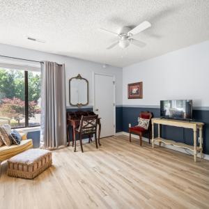 Photo #32 of 1321 Twin Springs Court, Forest, VA